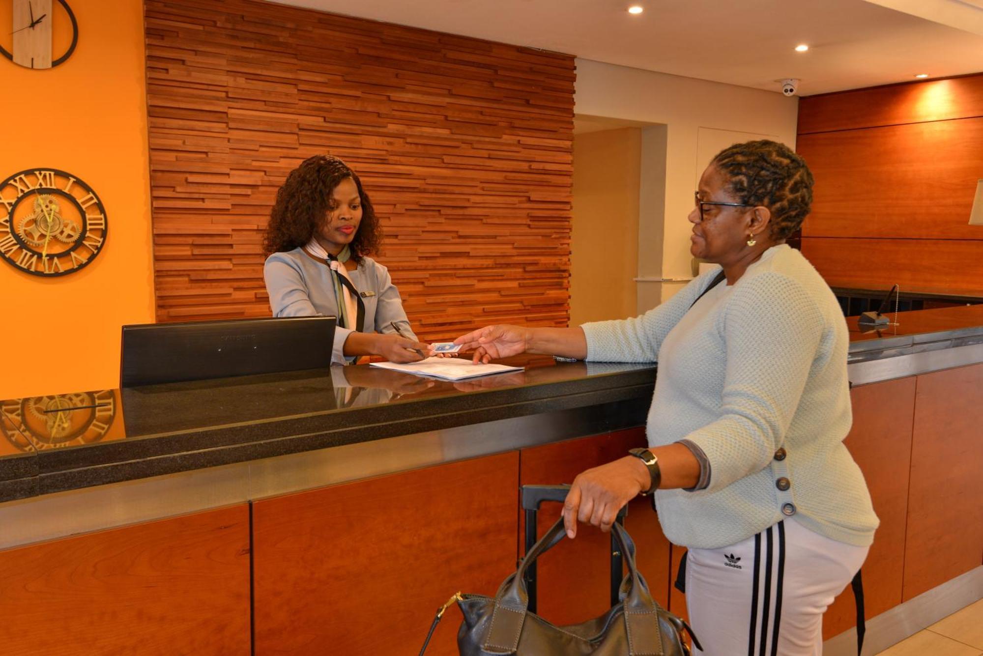 City Lodge Hotel Johannesburg Airport, Barbara Road Kempton Park Exteriör bild
